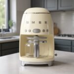 Cafetière programmable SMEG DCF02CREU