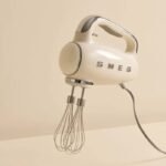 Batteur à main Smeg HMF01CRUS