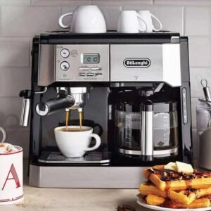 Machine à café combinée, (espresso + filtre), pression 15 bars, buse vapeur pour le lait, réservoir 1.2L DELONGHI BCO431.S